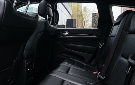 Jeep Grand Cherokee, 2018 год, 4 100 000 рублей, 10 фотография