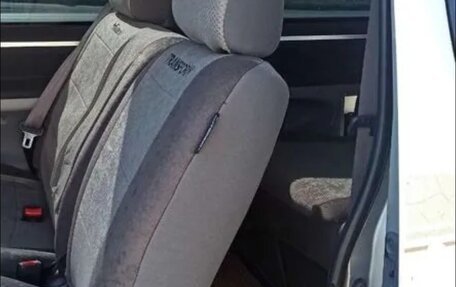 Toyota Touring HiAce I, 2001 год, 950 000 рублей, 20 фотография