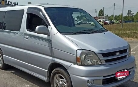 Toyota Touring HiAce I, 2001 год, 950 000 рублей, 7 фотография