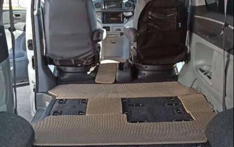 Toyota Touring HiAce I, 2001 год, 950 000 рублей, 27 фотография