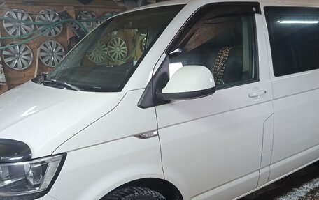 Volkswagen Caravelle T6 рестайлинг, 2017 год, 2 150 000 рублей, 7 фотография