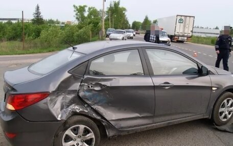 Hyundai Solaris II рестайлинг, 2016 год, 800 000 рублей, 9 фотография