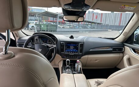 Maserati Levante I, 2017 год, 4 100 000 рублей, 6 фотография