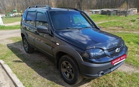Chevrolet Niva I рестайлинг, 2019 год, 780 000 рублей, 2 фотография