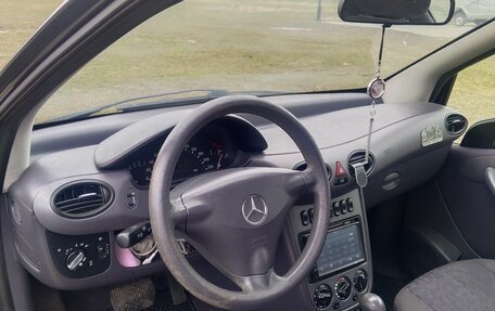 Mercedes-Benz A-Класс, 2001 год, 550 000 рублей, 17 фотография