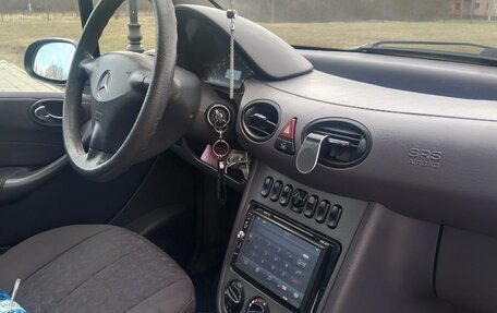 Mercedes-Benz A-Класс, 2001 год, 550 000 рублей, 21 фотография