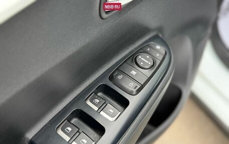 KIA Rio IV, 2020 год, 1 760 000 рублей, 20 фотография