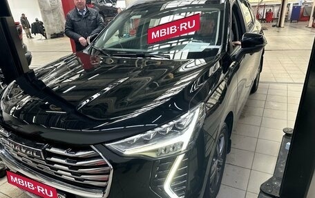 Haval Jolion, 2023 год, 1 830 000 рублей, 2 фотография