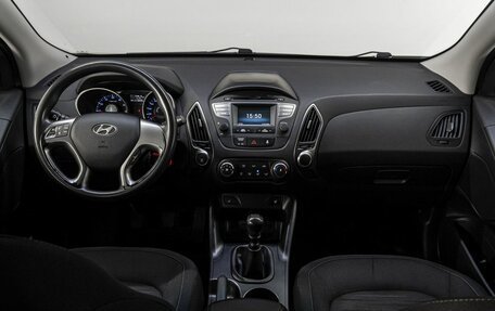 Hyundai ix35 I рестайлинг, 2014 год, 1 190 000 рублей, 18 фотография