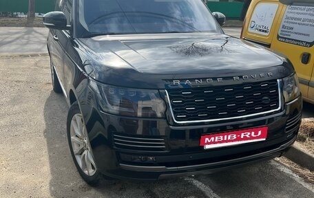 Land Rover Range Rover IV рестайлинг, 2015 год, 5 000 000 рублей, 4 фотография