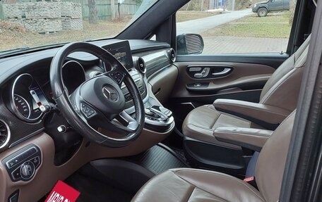 Mercedes-Benz V-Класс, 2019 год, 6 150 000 рублей, 13 фотография