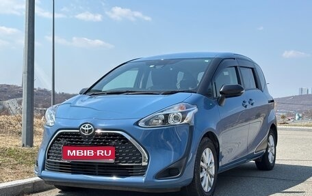 Toyota Sienta II, 2022 год, 1 490 000 рублей, 1 фотография