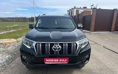 Toyota Land Cruiser Prado 150 рестайлинг 2, 2019 год, 6 300 000 рублей, 1 фотография