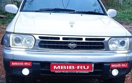 Nissan Terrano II рестайлинг, 2000 год, 750 000 рублей, 1 фотография