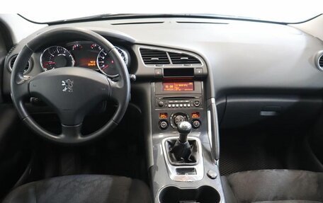 Peugeot 3008 I рестайлинг, 2012 год, 667 900 рублей, 9 фотография