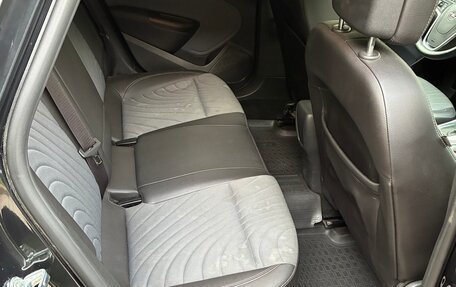 Opel Astra J, 2013 год, 1 250 000 рублей, 17 фотография