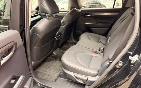 Toyota Highlander, 2026 год, 5 850 000 рублей, 15 фотография