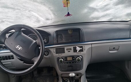 Hyundai Sonata VI, 2005 год, 410 000 рублей, 6 фотография