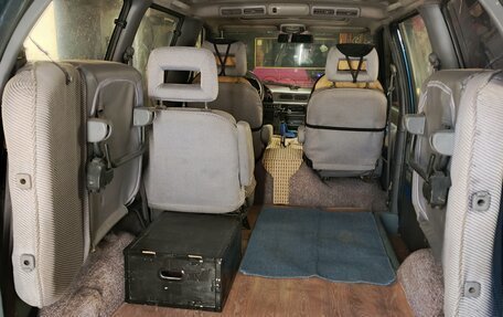 Nissan Serena I, 1992 год, 600 000 рублей, 12 фотография