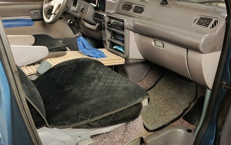 Nissan Serena I, 1992 год, 600 000 рублей, 10 фотография