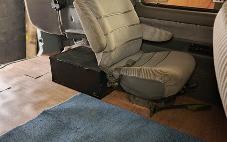 Nissan Serena I, 1992 год, 600 000 рублей, 11 фотография