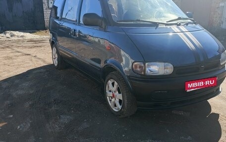 Nissan Serena I, 1992 год, 600 000 рублей, 2 фотография