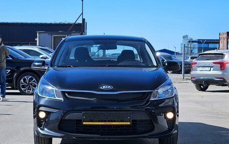 KIA Rio IV, 2018 год, 1 342 000 рублей, 2 фотография