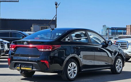 KIA Rio IV, 2018 год, 1 342 000 рублей, 5 фотография