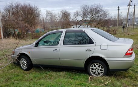 Toyota Vista V30, 1998 год, 500 000 рублей, 2 фотография