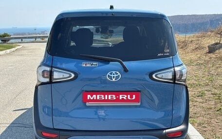 Toyota Sienta II, 2022 год, 1 490 000 рублей, 4 фотография