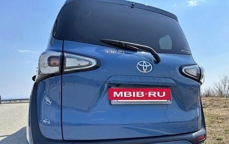 Toyota Sienta II, 2022 год, 1 490 000 рублей, 13 фотография