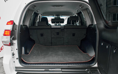 Toyota Land Cruiser Prado 150 рестайлинг 2, 2014 год, 3 350 000 рублей, 8 фотография