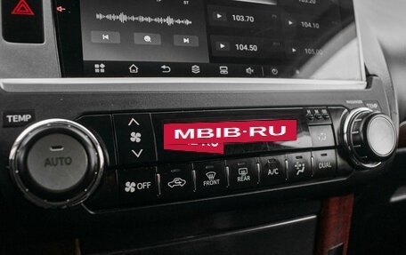 Toyota Land Cruiser Prado 150 рестайлинг 2, 2014 год, 3 350 000 рублей, 18 фотография