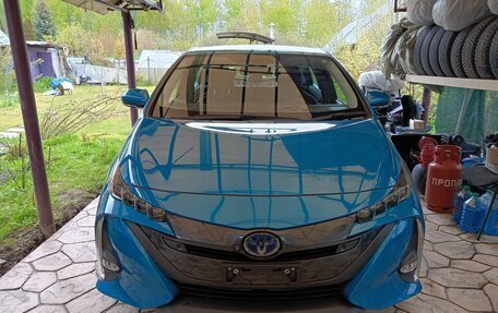 Toyota Prius IV XW50, 2019 год, 2 490 000 рублей, 1 фотография