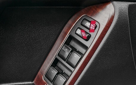 Toyota Land Cruiser Prado 150 рестайлинг 2, 2014 год, 3 350 000 рублей, 23 фотография