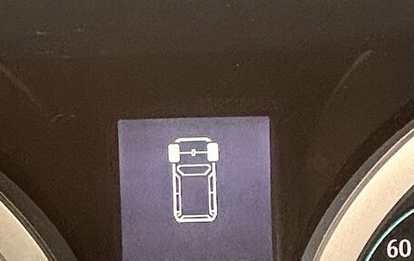 Toyota Land Cruiser Prado 150 рестайлинг 2, 2011 год, 2 700 000 рублей, 10 фотография