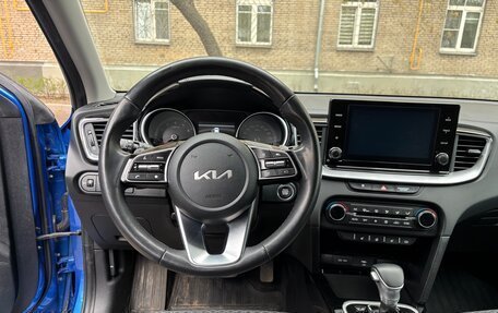 KIA cee'd III, 2022 год, 2 370 000 рублей, 10 фотография