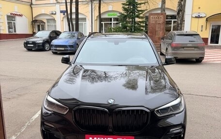 BMW X5, 2018 год, 5 300 000 рублей, 2 фотография