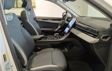 Geely Atlas, 2025 год, 3 970 990 рублей, 7 фотография