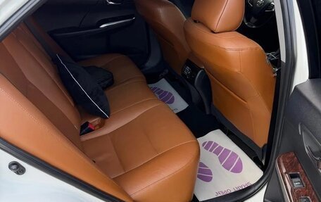 Toyota Camry, 2016 год, 2 600 000 рублей, 6 фотография