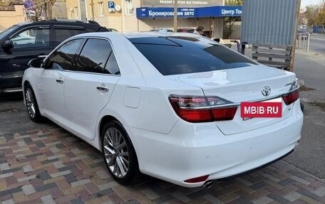 Toyota Camry, 2016 год, 2 600 000 рублей, 3 фотография