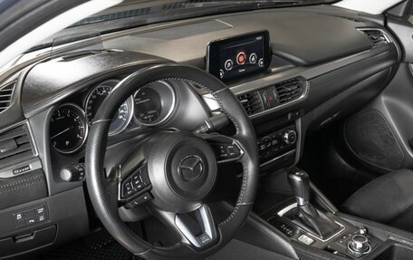 Mazda 6, 2017 год, 1 850 000 рублей, 5 фотография