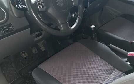 Suzuki SX4 II рестайлинг, 2007 год, 800 000 рублей, 8 фотография