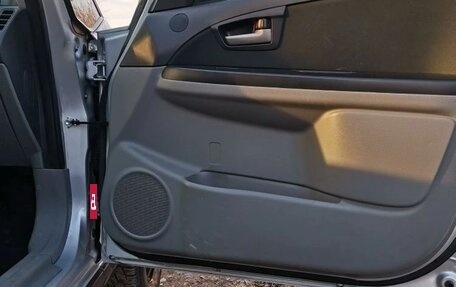 Suzuki SX4 II рестайлинг, 2007 год, 800 000 рублей, 21 фотография