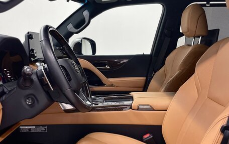 Lexus LX, 2023 год, 15 900 000 рублей, 18 фотография