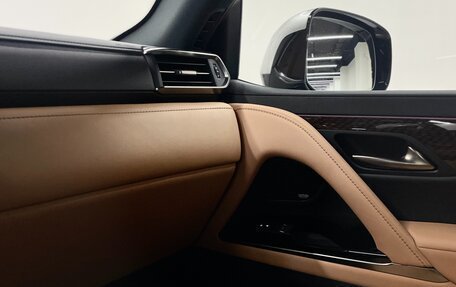 Lexus LX, 2023 год, 15 900 000 рублей, 29 фотография