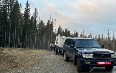 Toyota Land Cruiser 100 рестайлинг 2, 1998 год, 900 000 рублей, 3 фотография