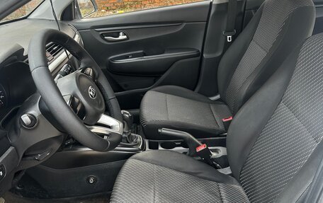 KIA Rio IV, 2019 год, 720 000 рублей, 6 фотография