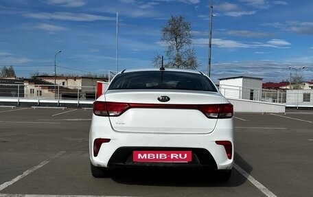 KIA Rio IV, 2019 год, 720 000 рублей, 3 фотография