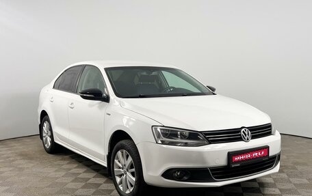 Volkswagen Jetta VI, 2013 год, 943 100 рублей, 1 фотография